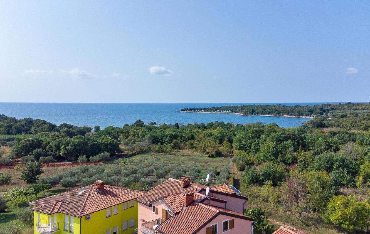 Sea View Apartment - Roberto Poreč Buitenkant foto